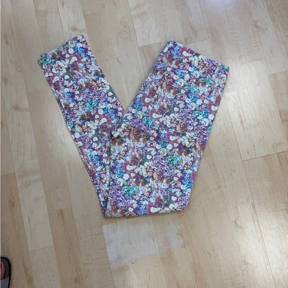 Nicole Miller Artlelier Jean in Floral Print